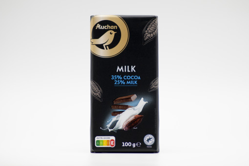 Auchan milk 35% cocoa 25% milk 100g