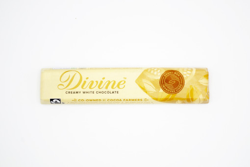 Divine creamy white chocolate 35g